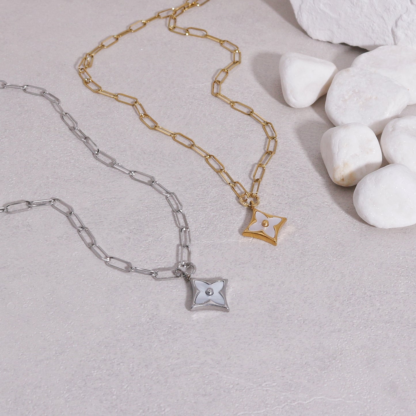 Arden Four Leaf Clover Chain Link Necklace