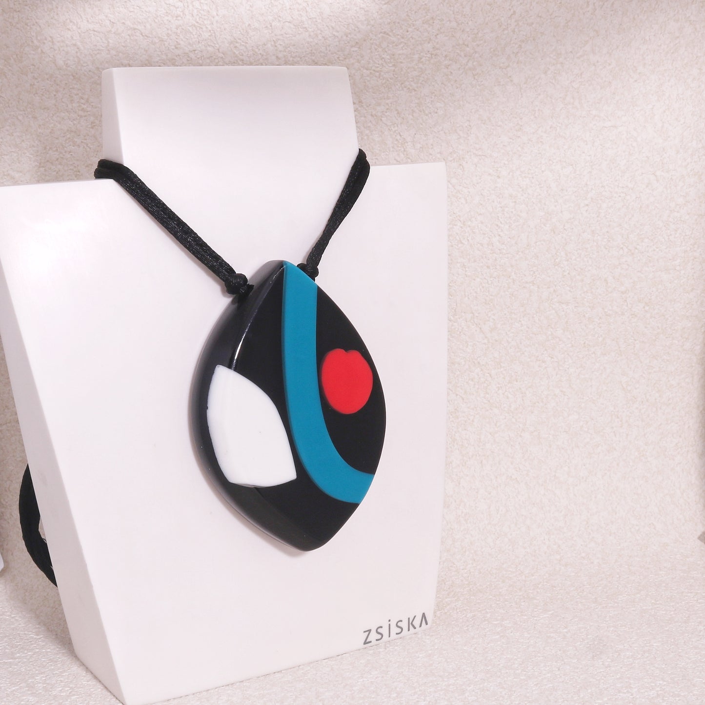 ZSISKA -Quinn Fashion Pendant