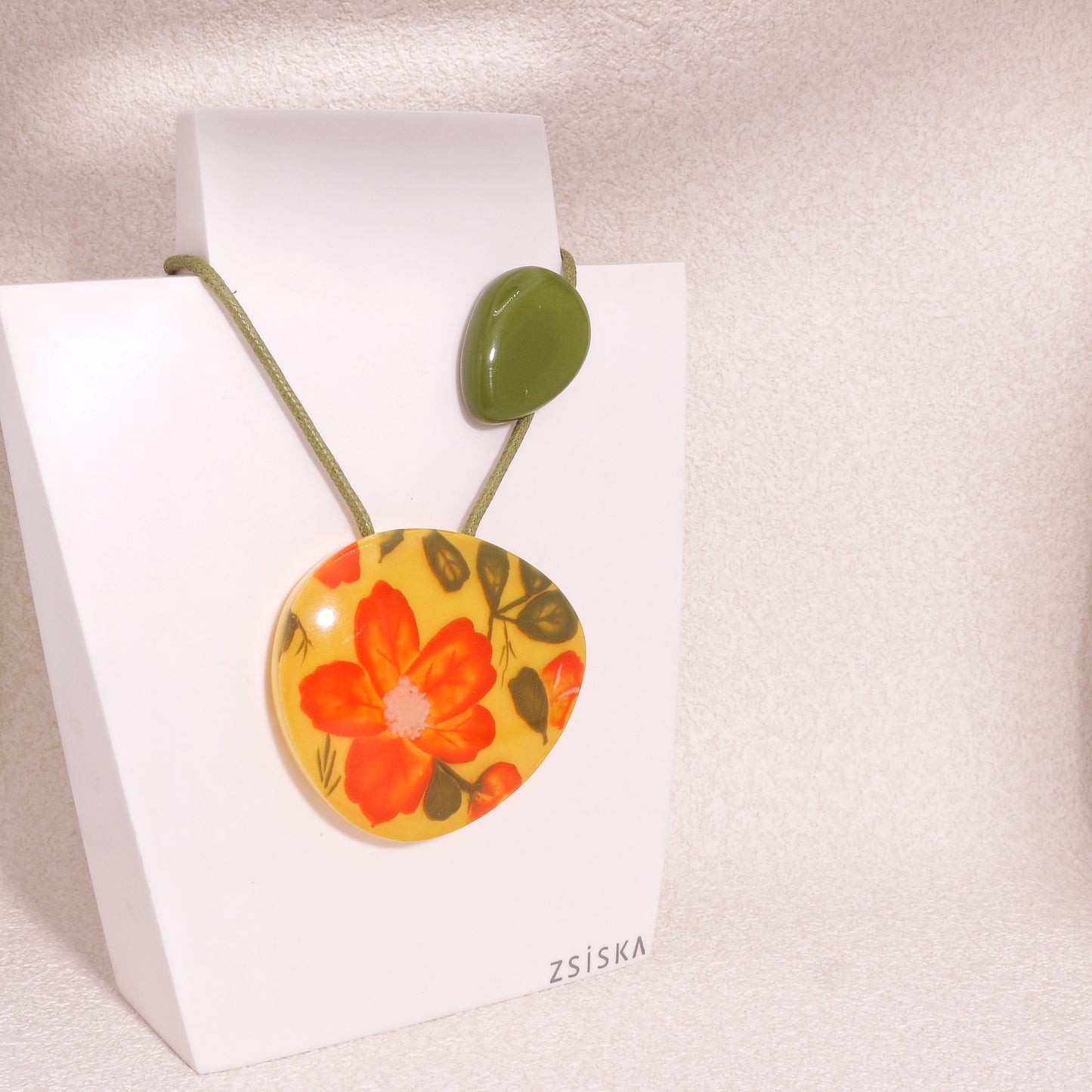 NELL Aesthetic Flora Orange Necklace