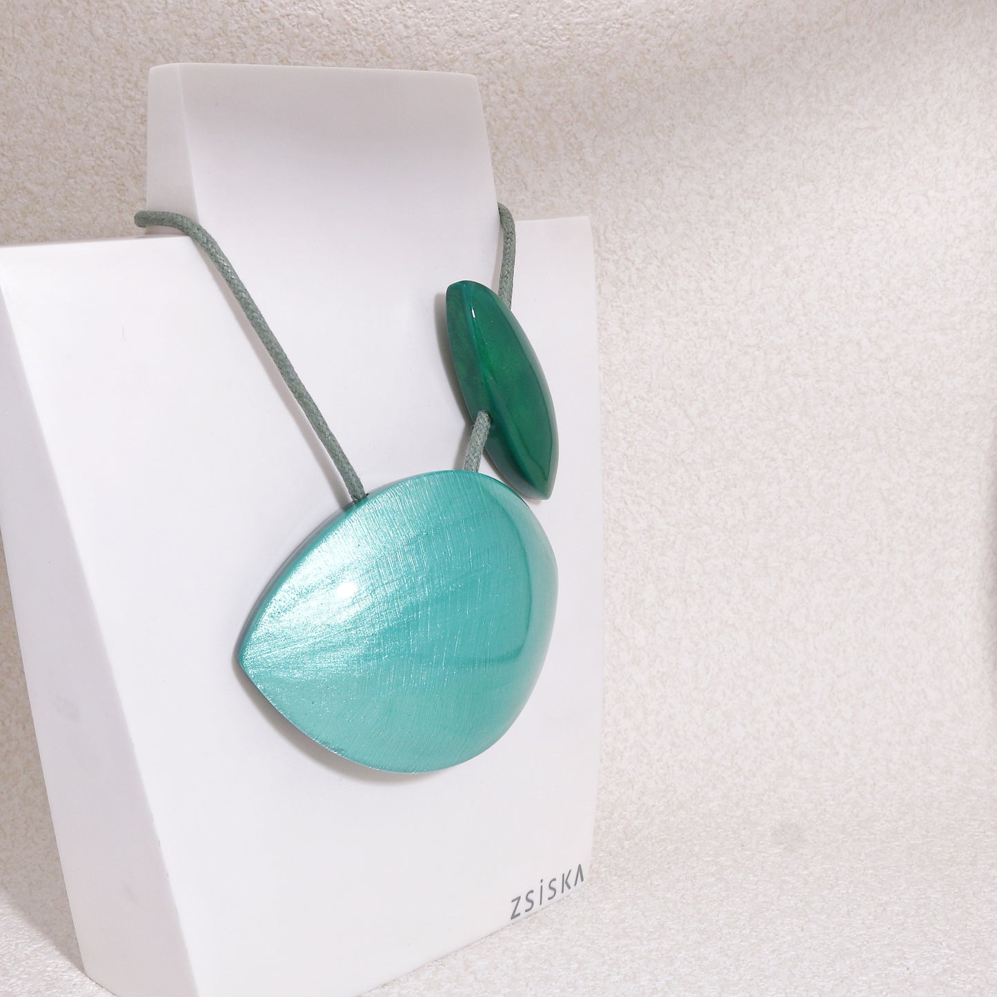 ZSISKA Stylish Mint Green Pendant Necklace
