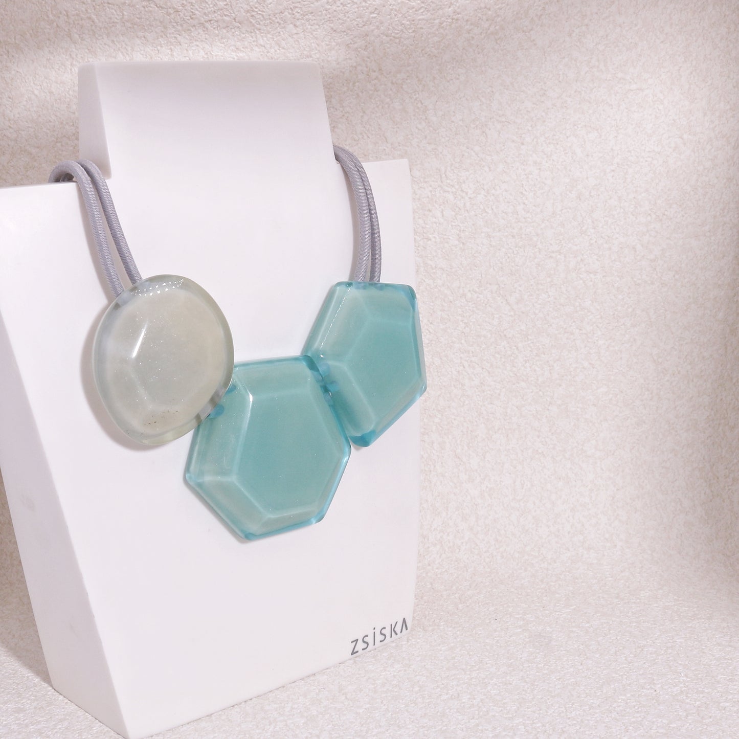PLAYA Statement Short Necklace