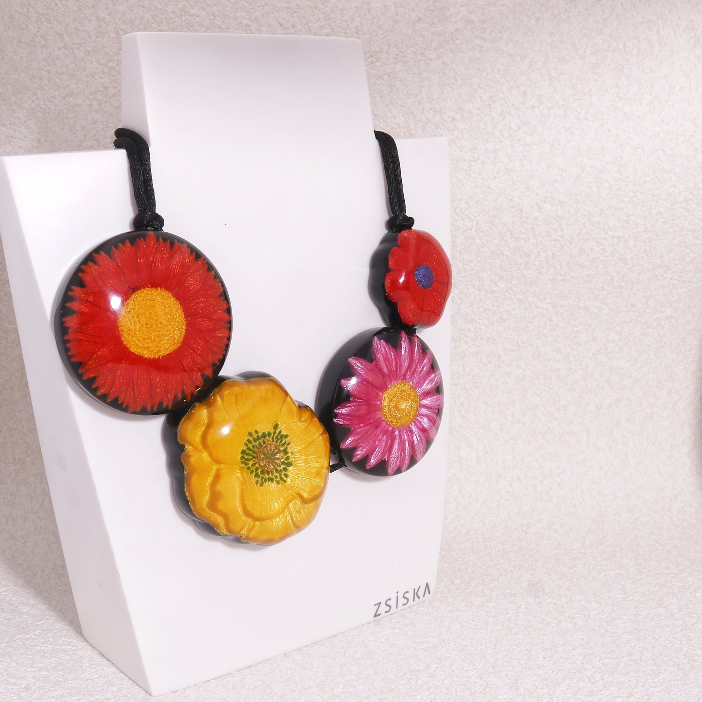 GARLAND Statement Necklace