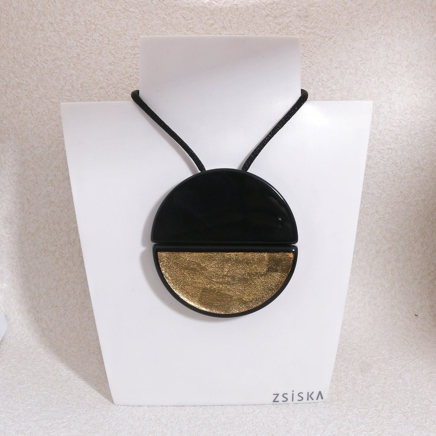 RADIANCE Simplicity Pendant in Gold