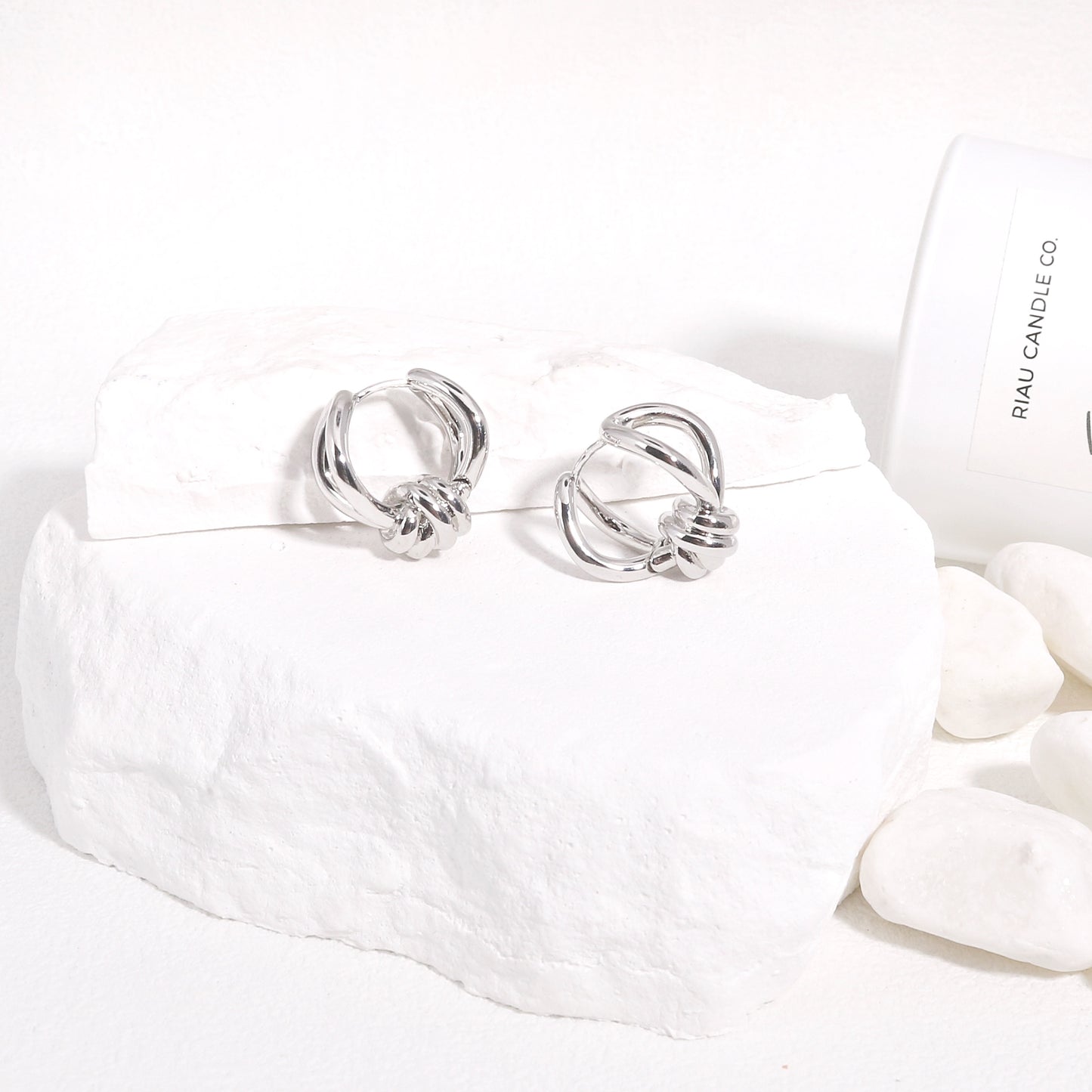 Alexis High Polish Metropolis Modern Hoop Earrings