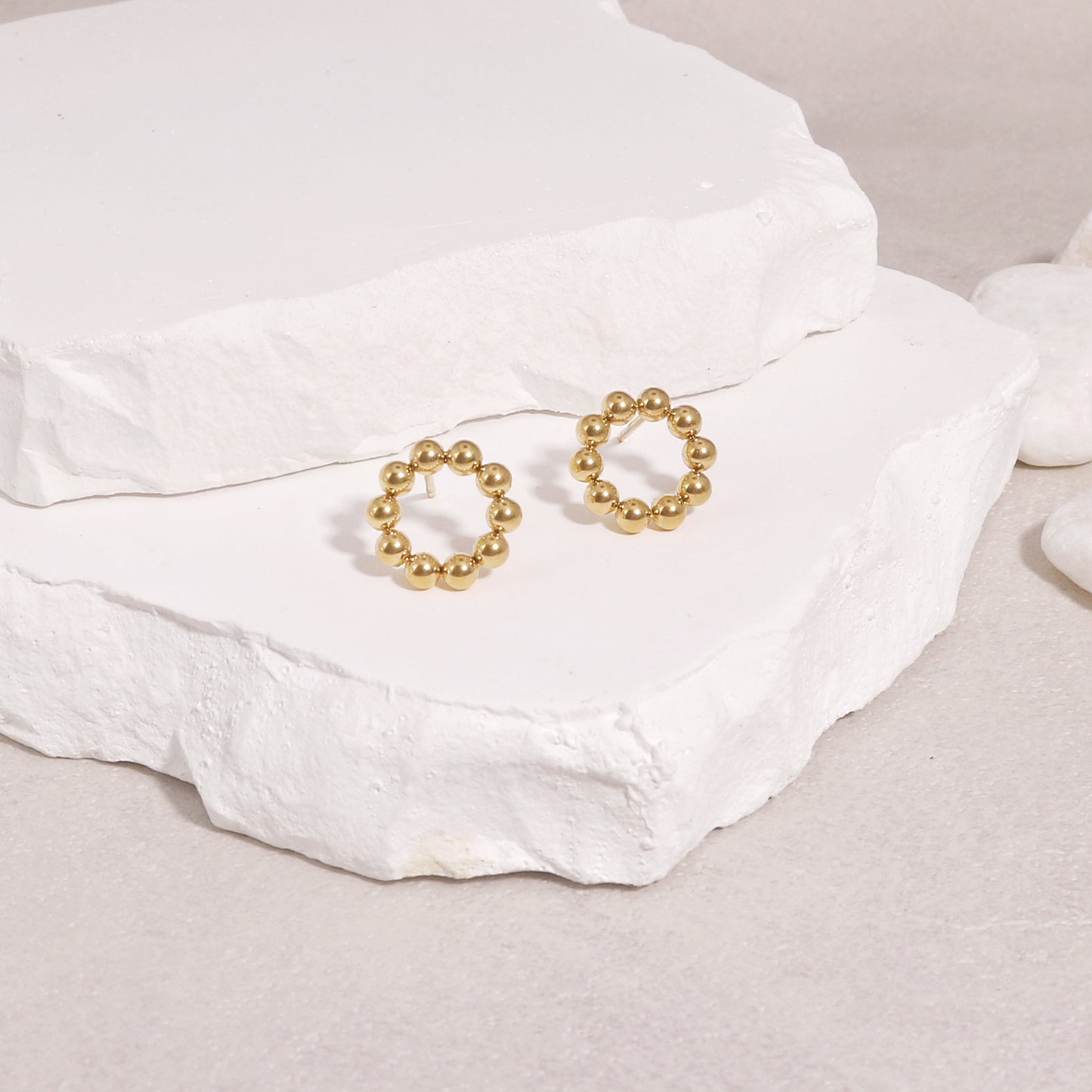 Heidi Floral Beaded Ring Mini Stud Earrings