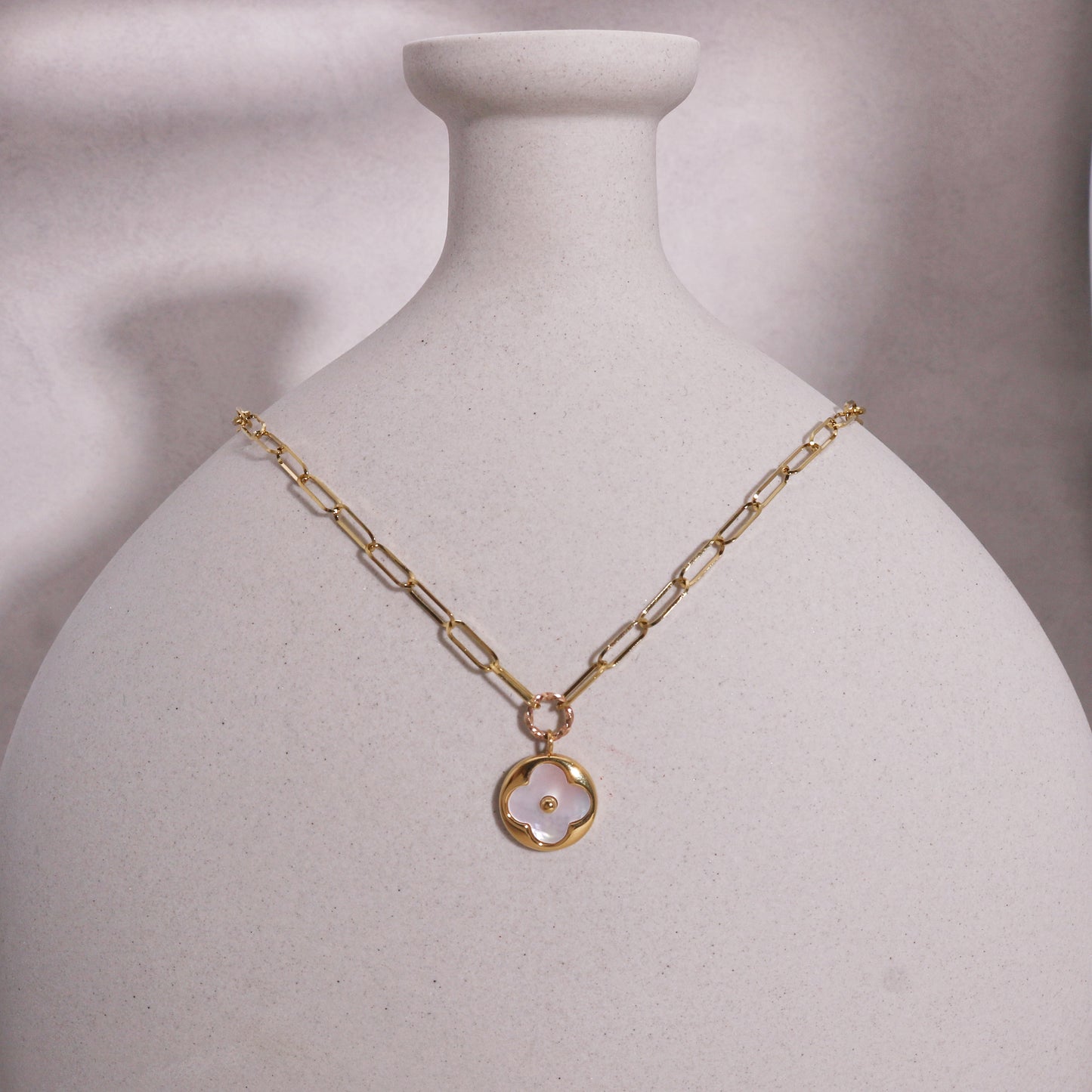 Daniella Modern Minimalist Clover Necklace