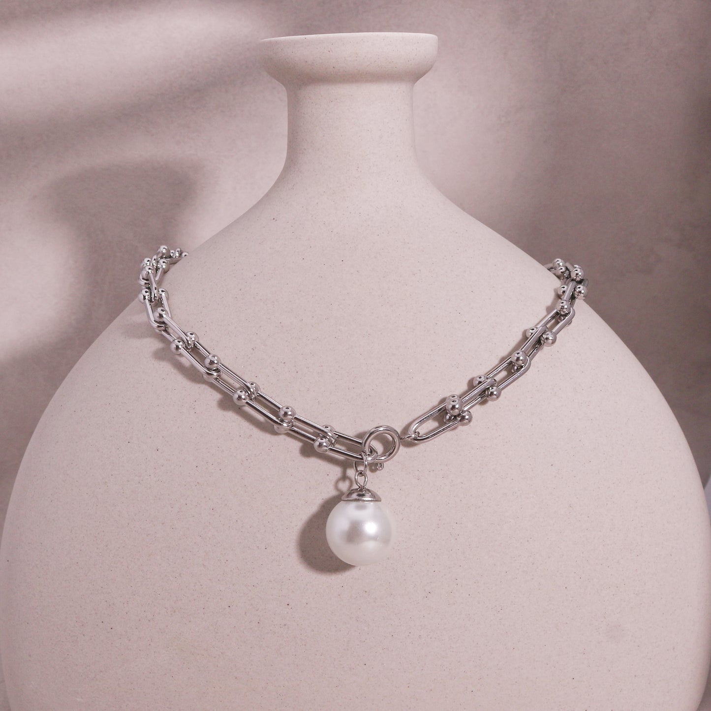 Adelia Interlocking Chain Link Statement Necklace
