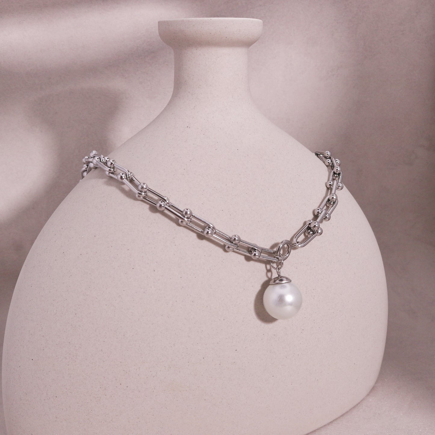 Adelia Interlocking Chain Link Statement Necklace