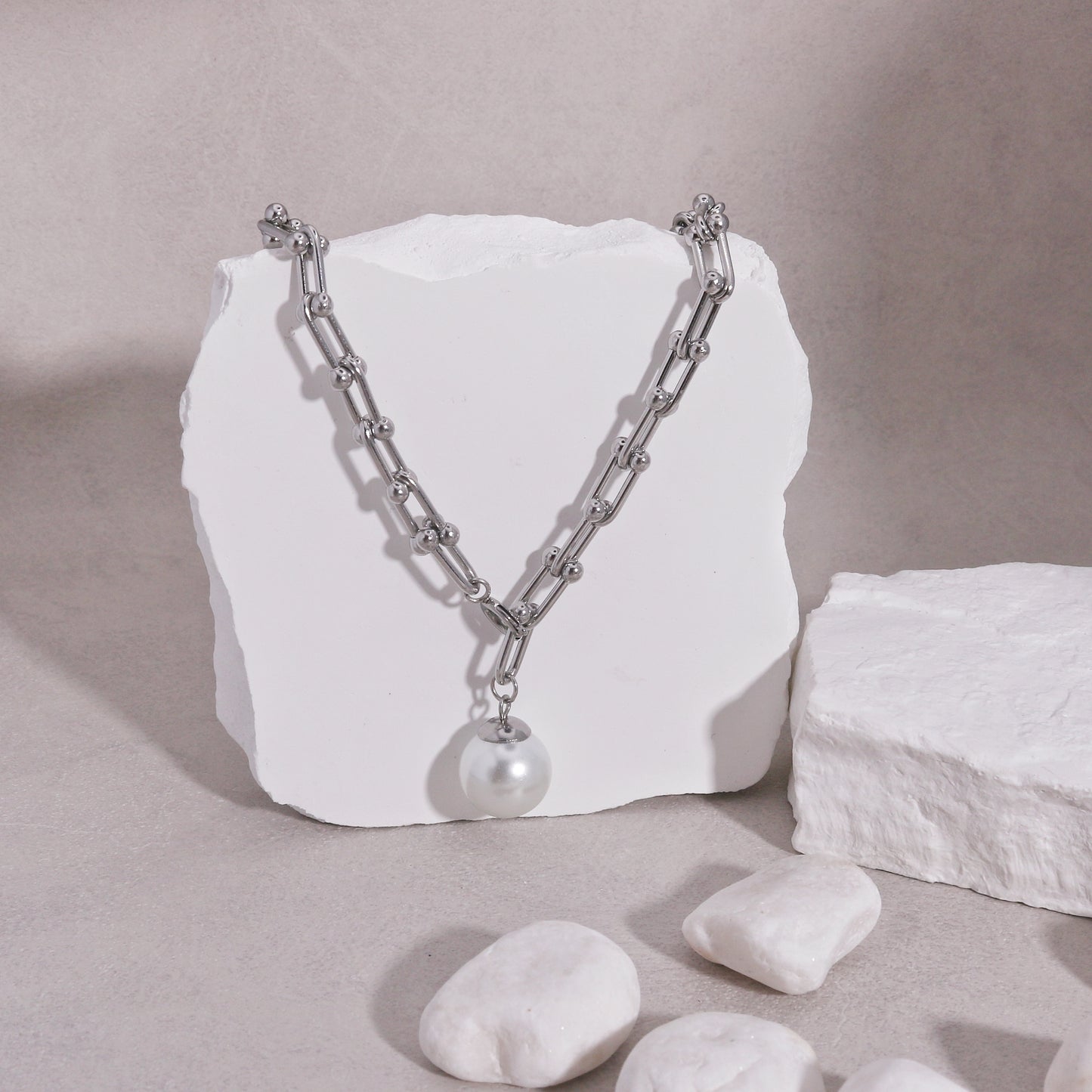 Adelia Interlocking Chain Link Statement Necklace