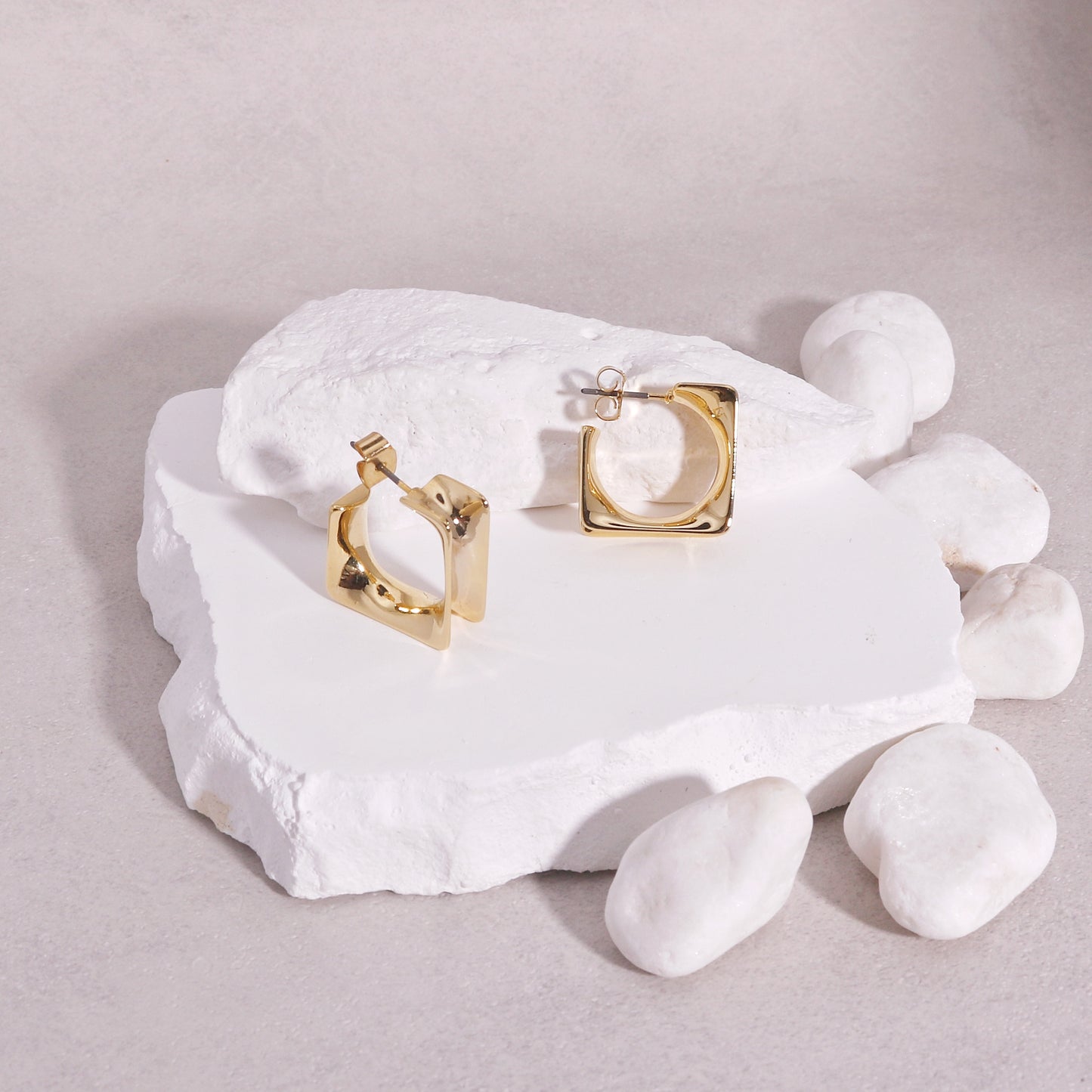 McKenzie Metallic Square Hoop Earrings