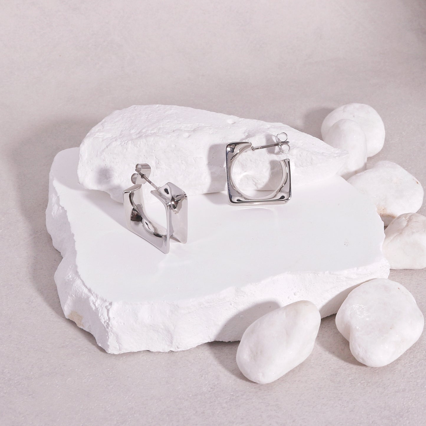 McKenzie Metallic Square Hoop Earrings