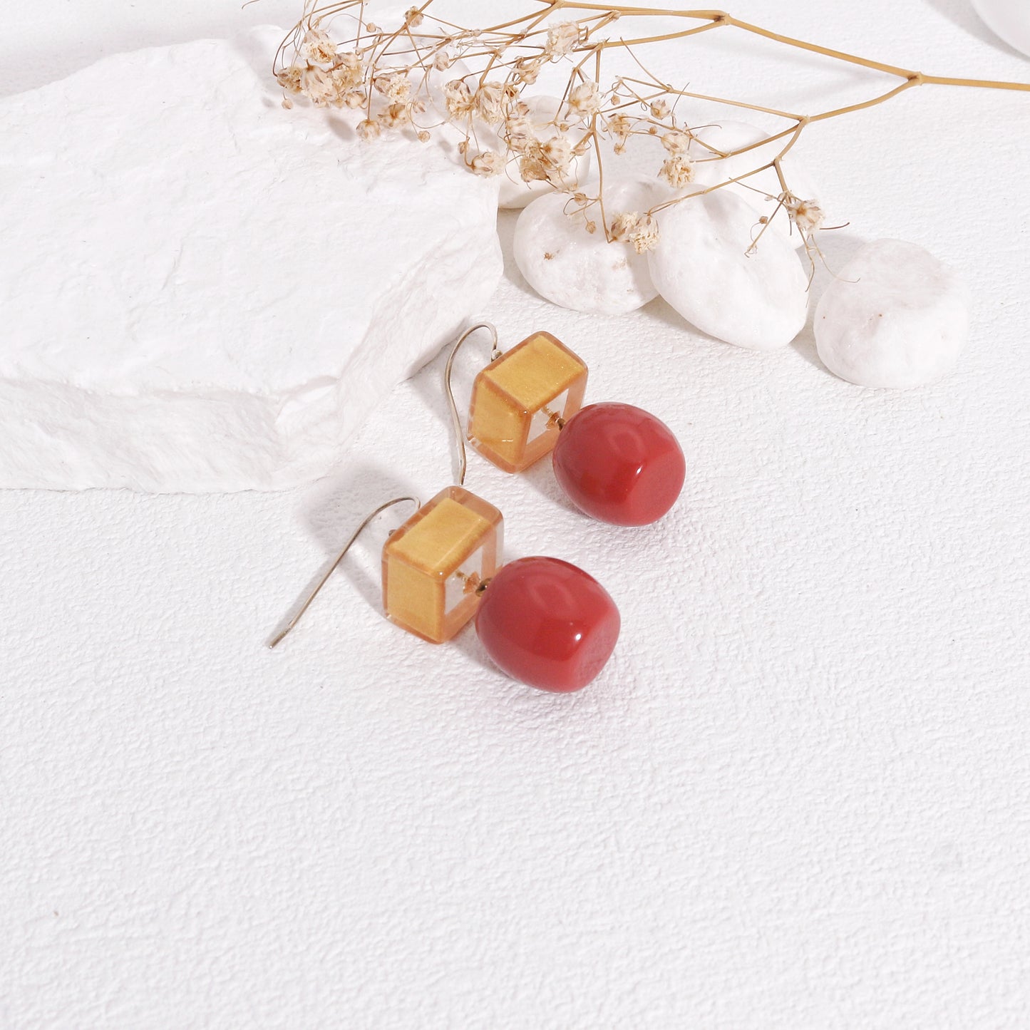 ZSISKA-Rhyme Resin Drop Earrings