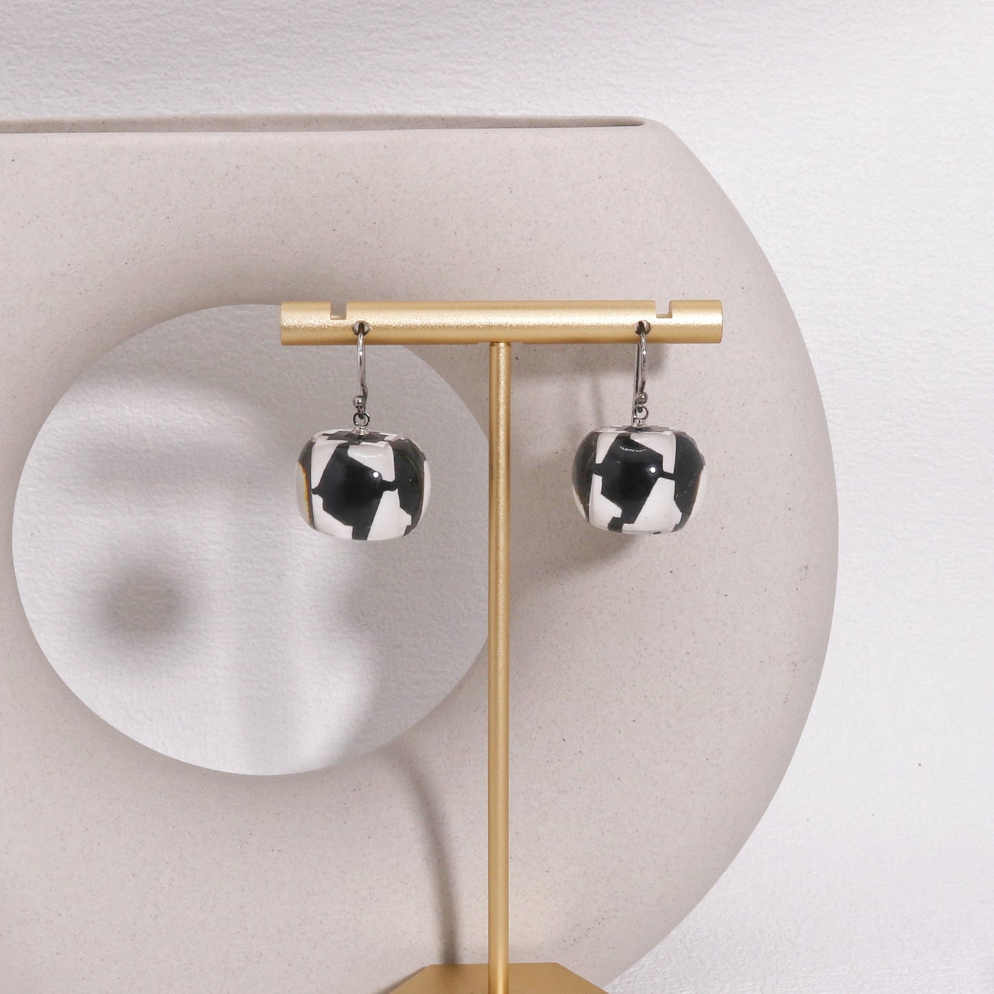ZSISKA Black White Monochrome Drop Earrings