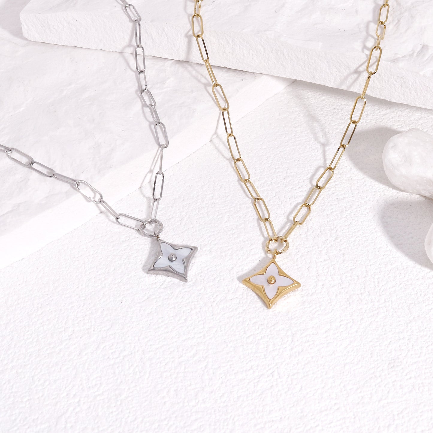 Arden Four Leaf Clover Chain Link Necklace