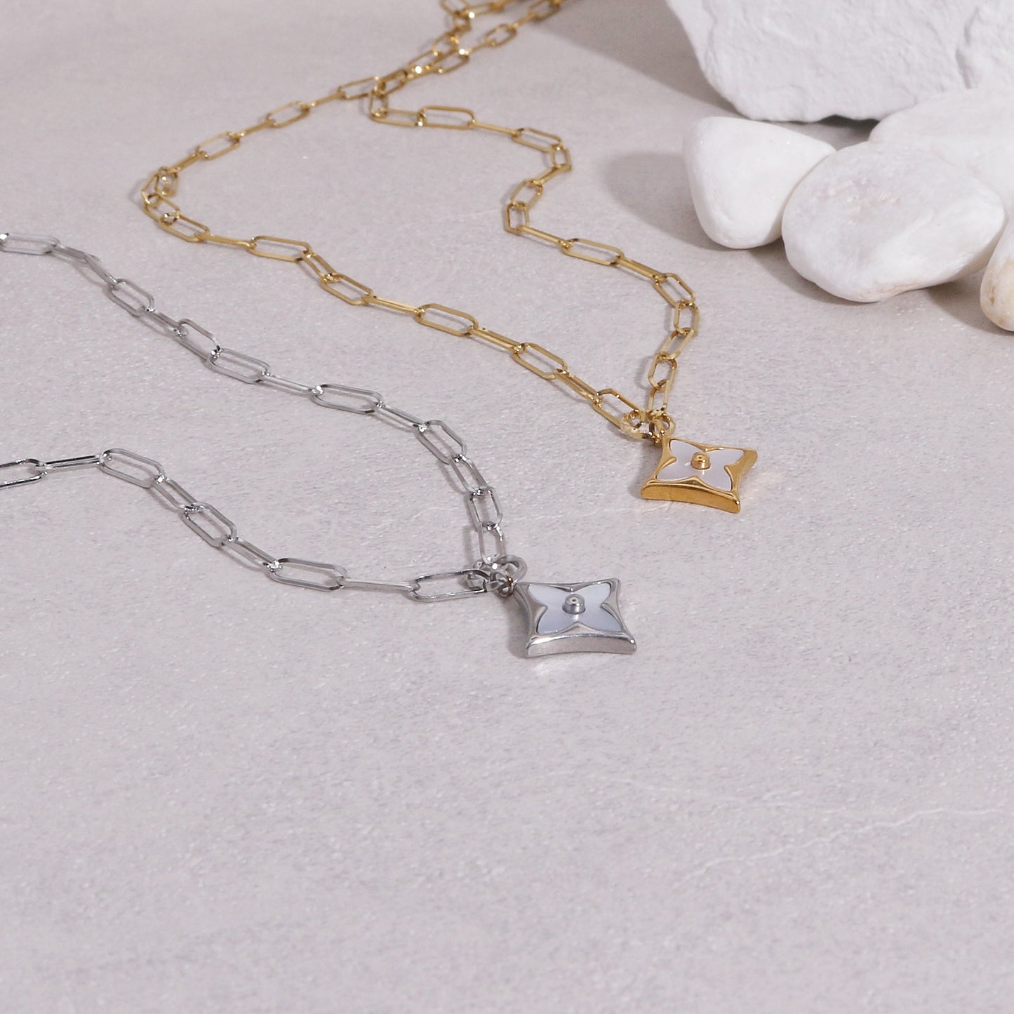 Arden Four Leaf Clover Chain Link Necklace