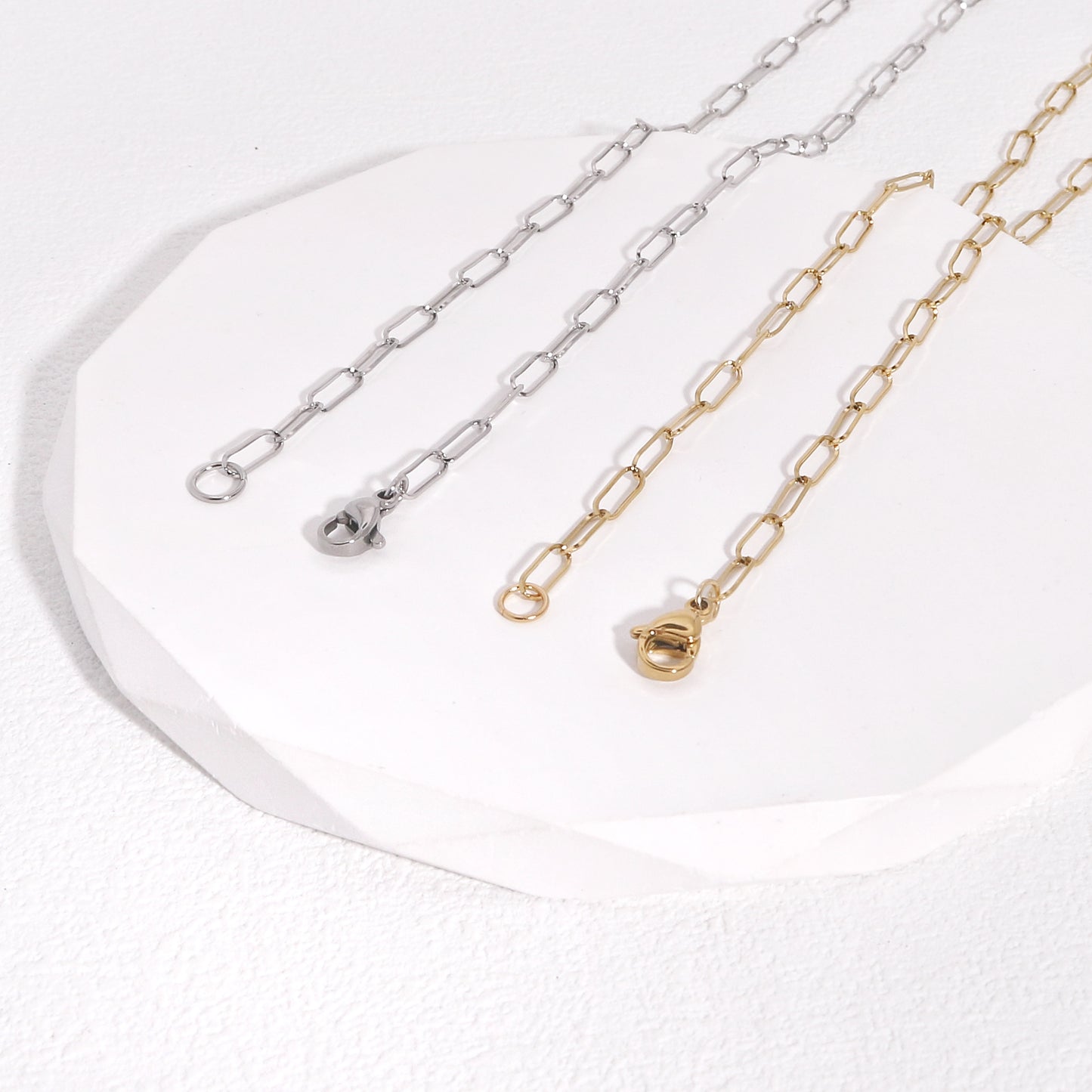 Brielle Decadent Floral Chain Necklace