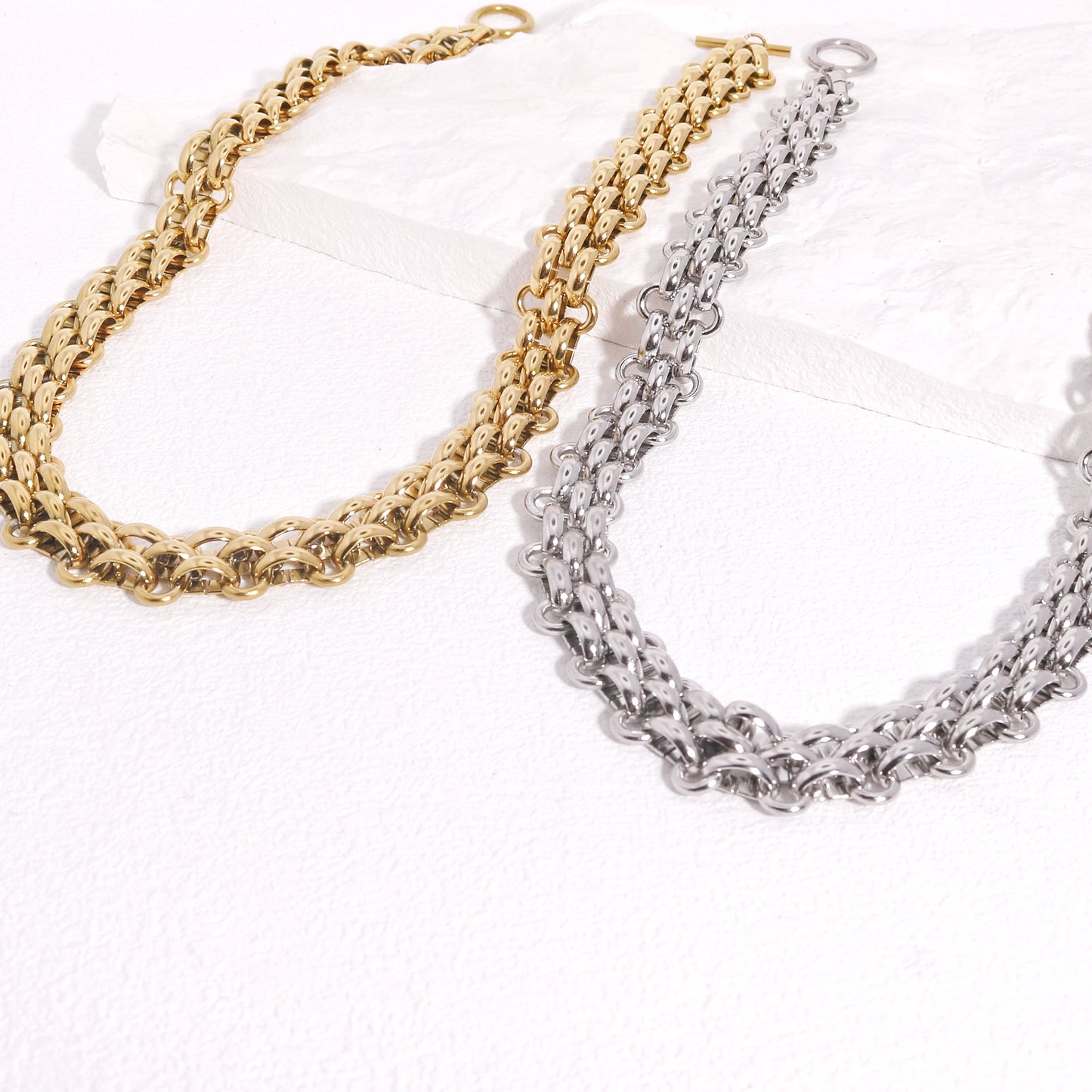 Lilibet Interwoven Steel Link Statement Necklace
