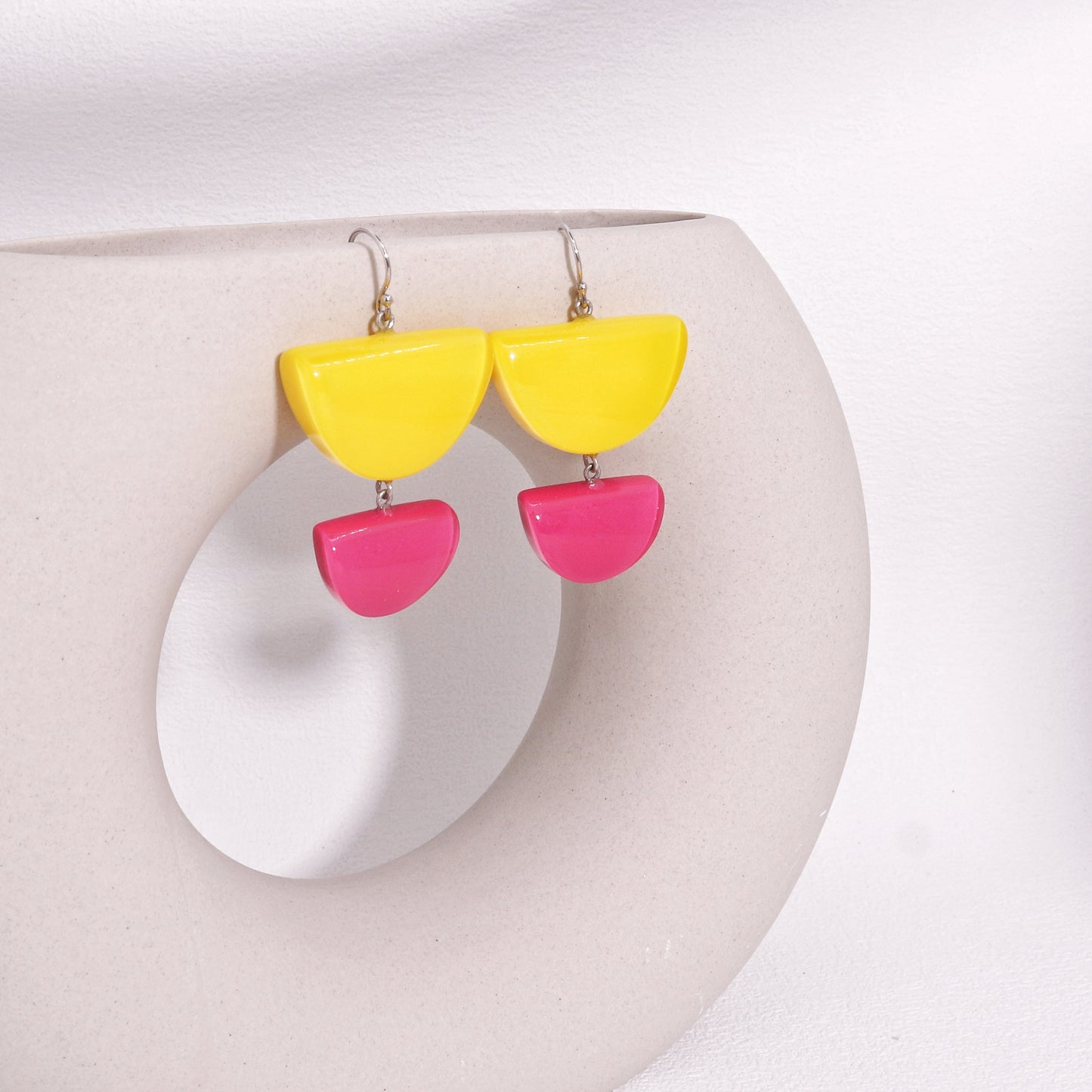 ZSISKA -Sienna Rainbow Colored Dangle Earrings