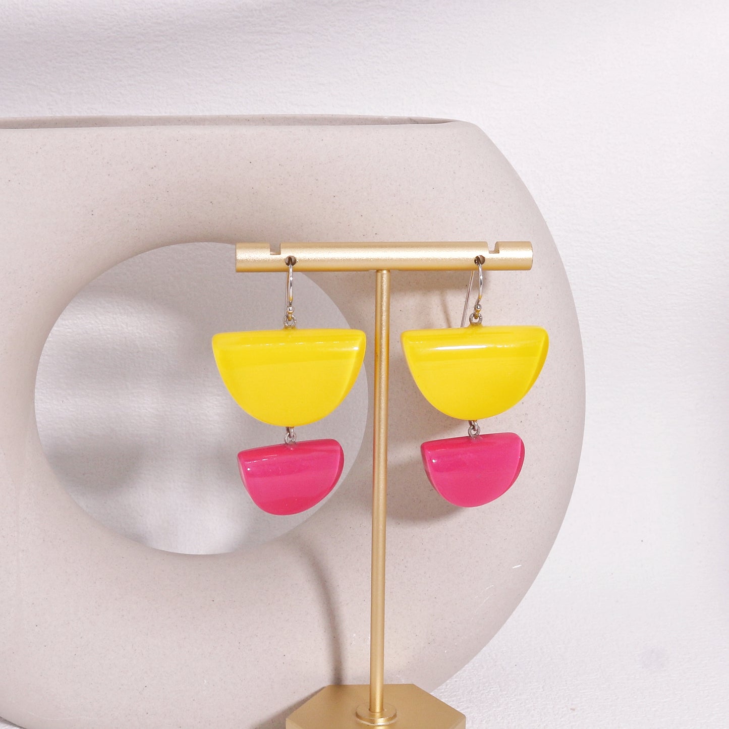 ZSISKA -Sienna Rainbow Colored Dangle Earrings