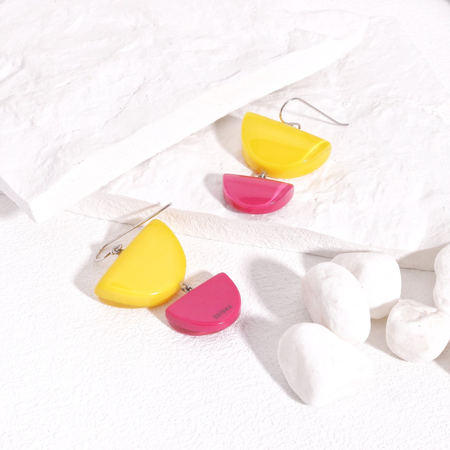 ZSISKA -Sienna Rainbow Colored Dangle Earrings