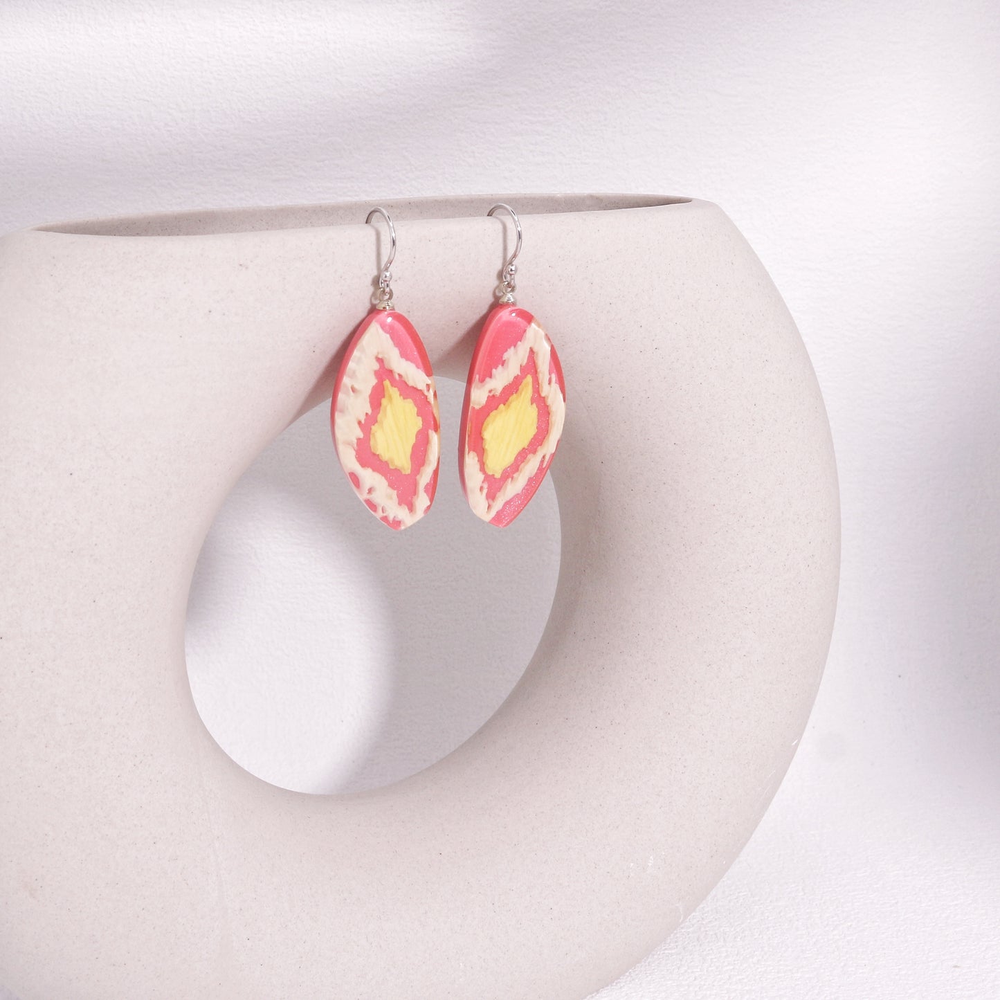 ANDA Solitaire Drop Earrings