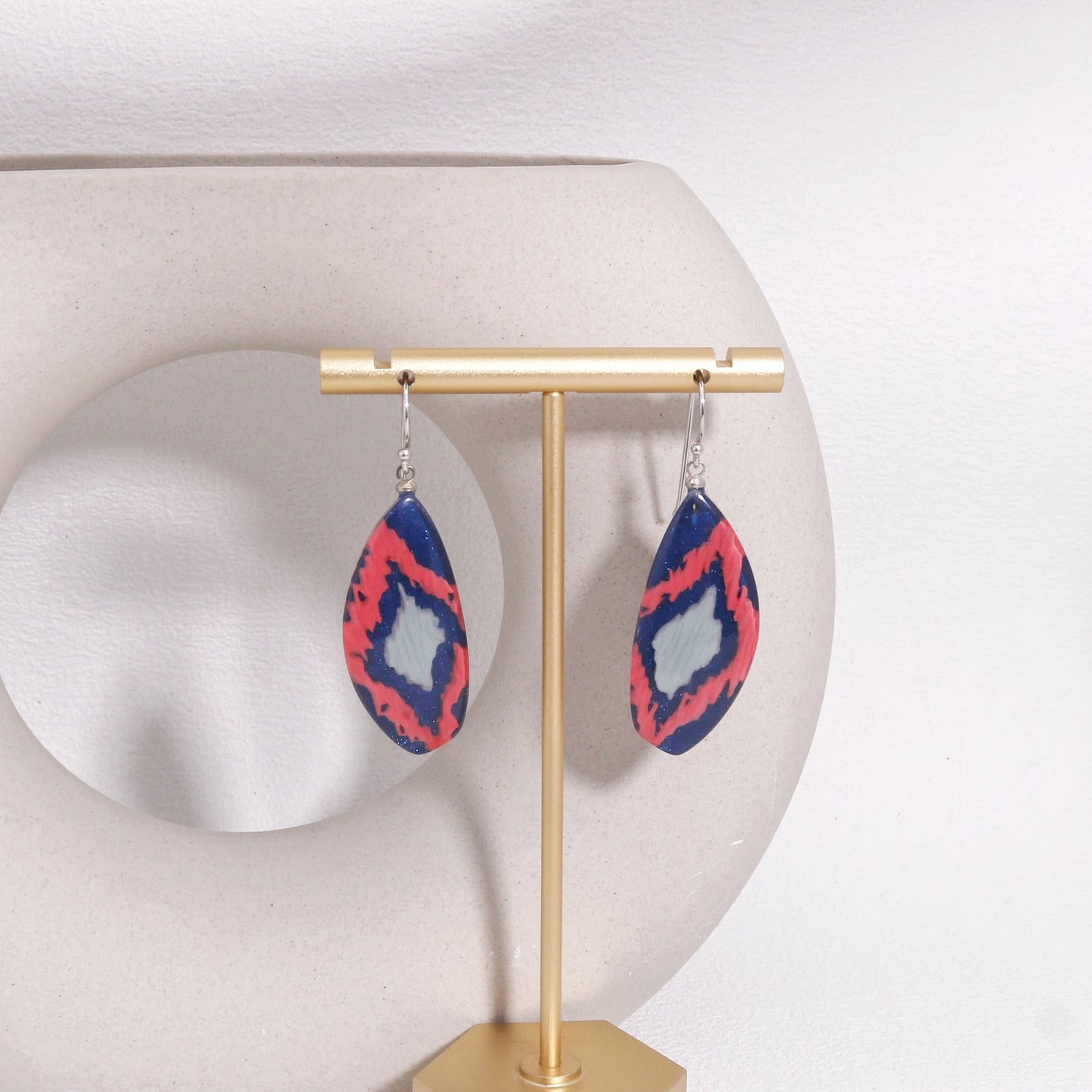 ANDA Solitaire Drop Earrings