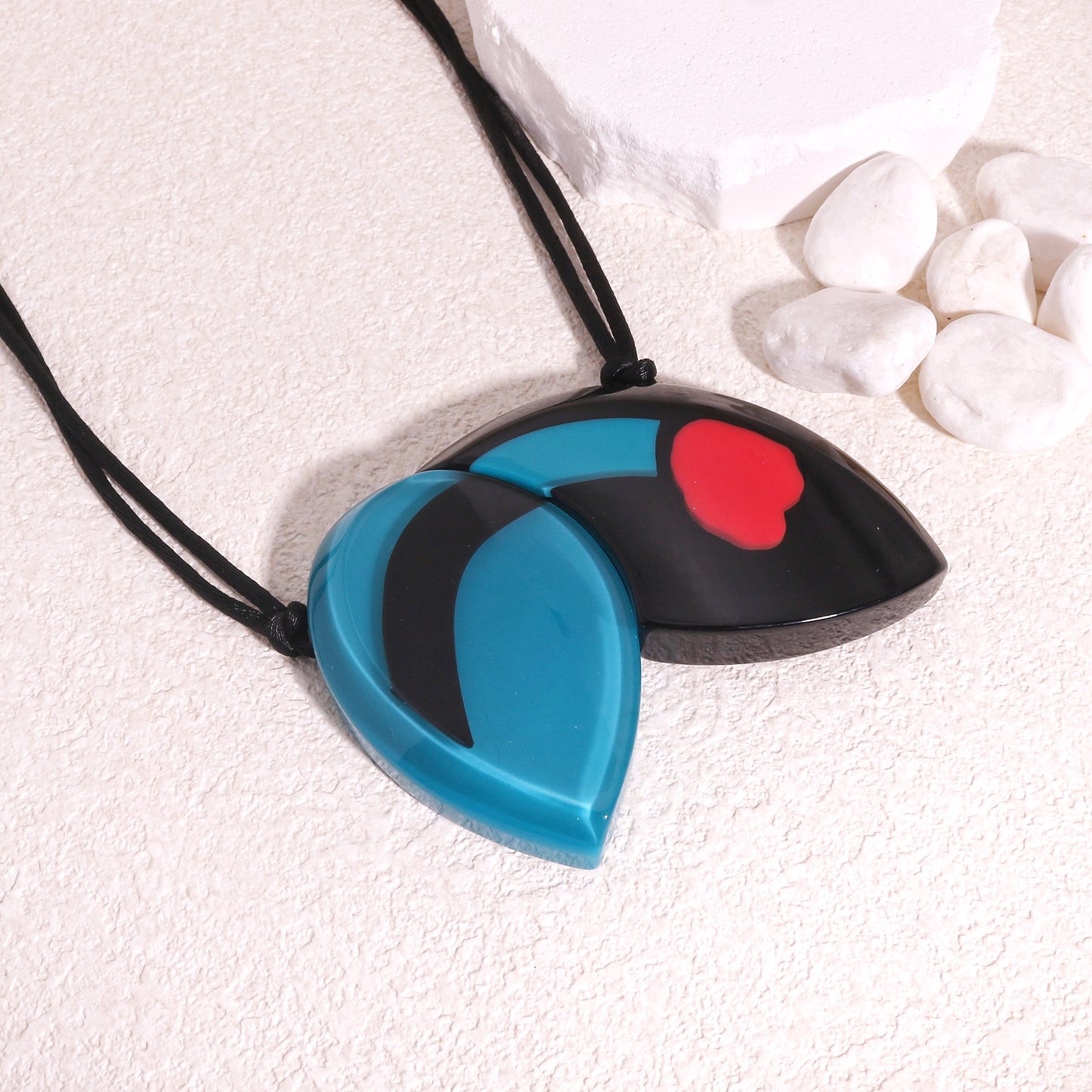 ZSISKA- Quinn Pendant Necklace