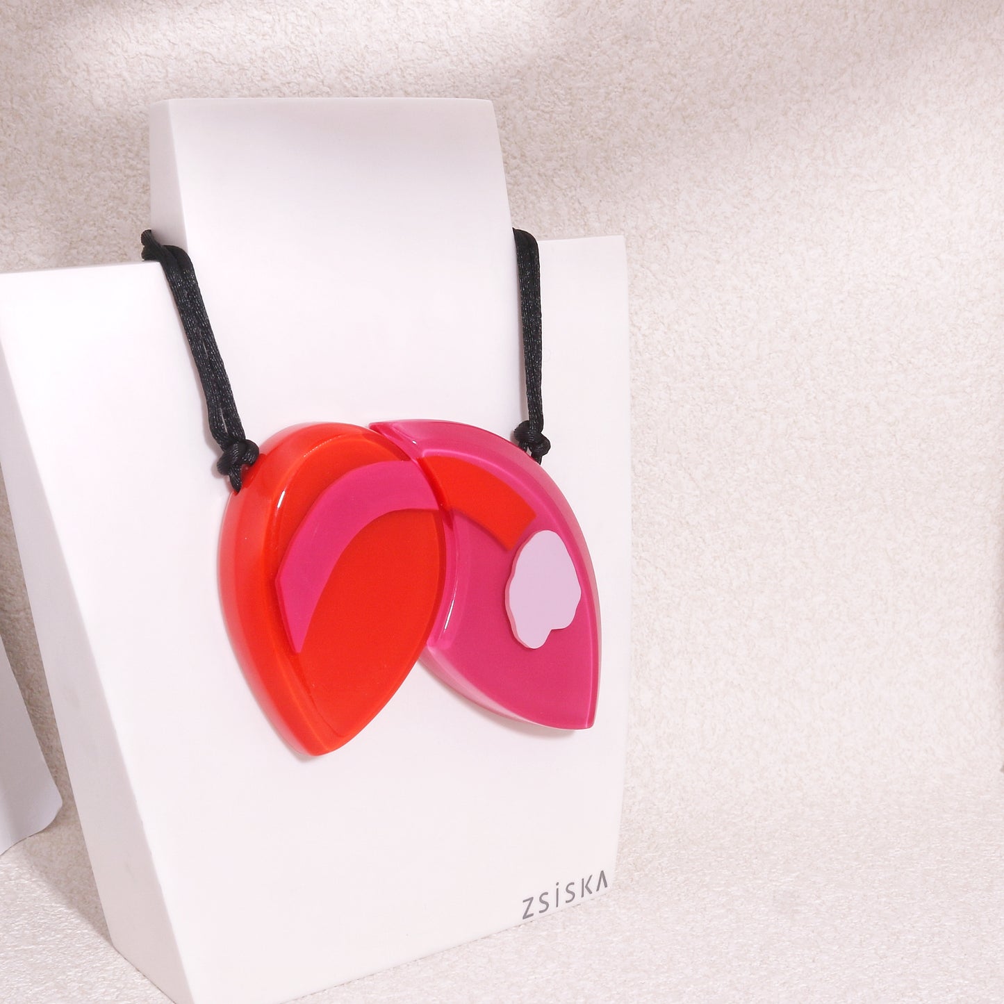 ZSISKA -Quinn Pendant Necklace
