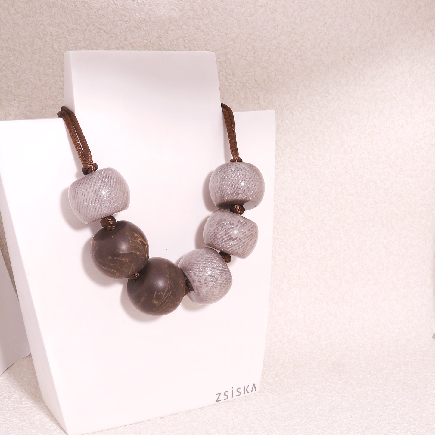 LININ Necklace