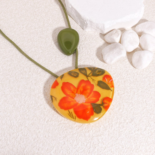 NELL Aesthetic Flora Orange Necklace