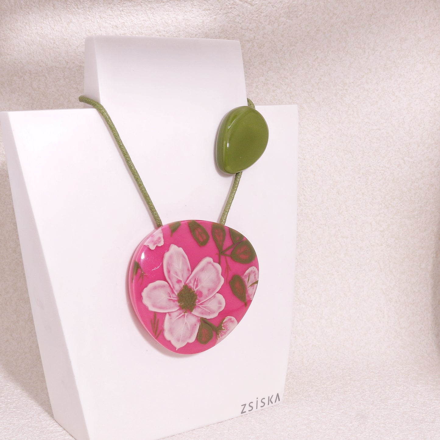 NELL Aesthetic Flora Pink Necklace