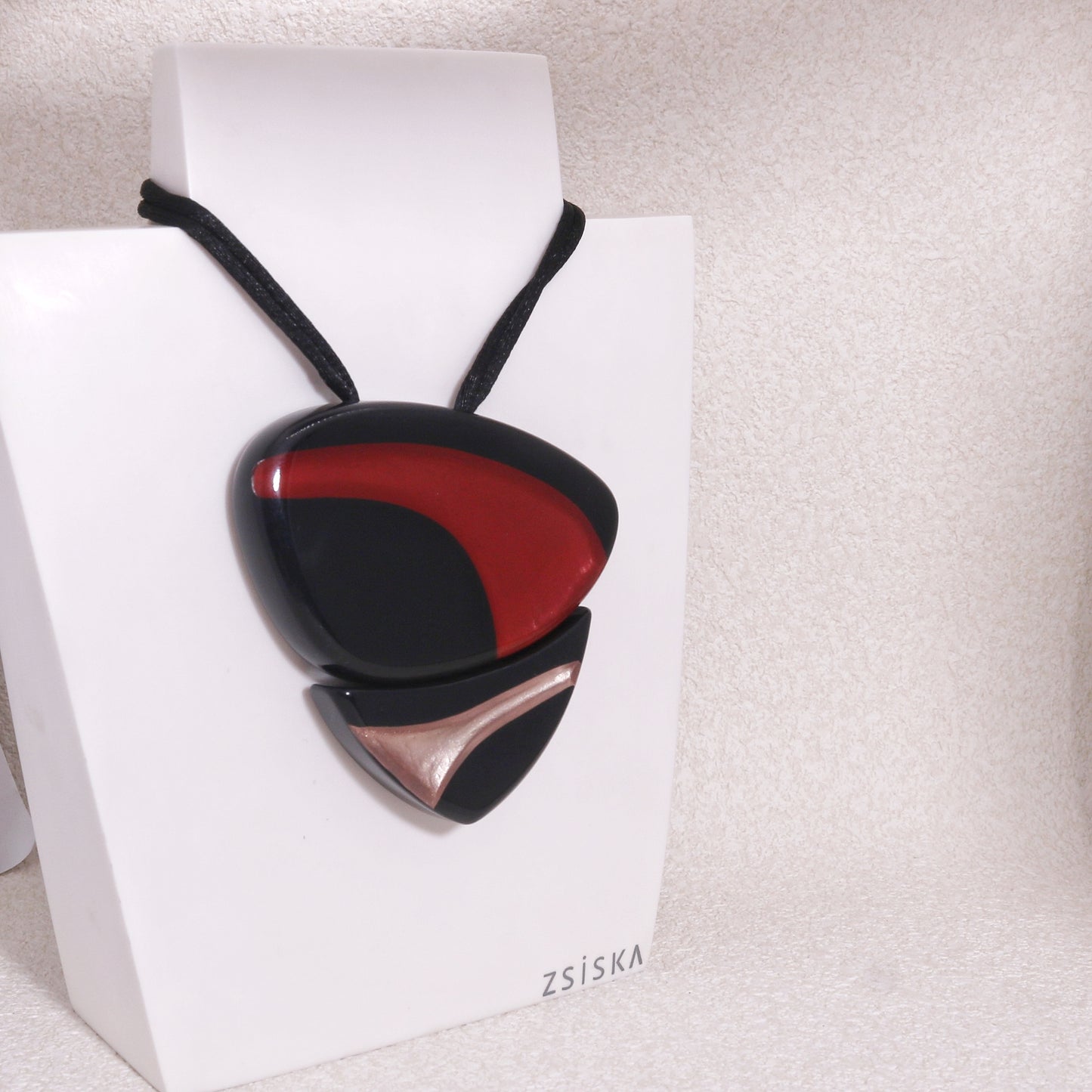 ZSISKA -Jezebel Pendant Necklace