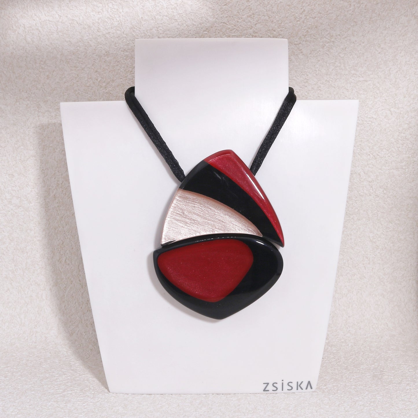 ZSISKA - Jezebel Pendant Necklace