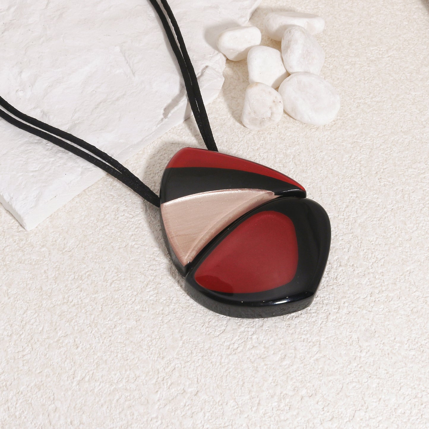 ZSISKA - Jezebel Pendant Necklace