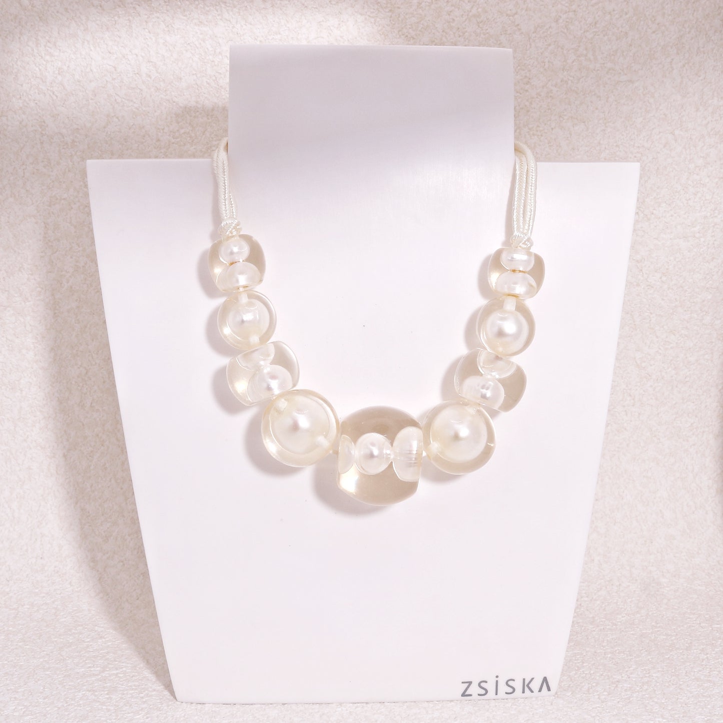 Bubbling Pearl 9 Bead Pearl Necklace
