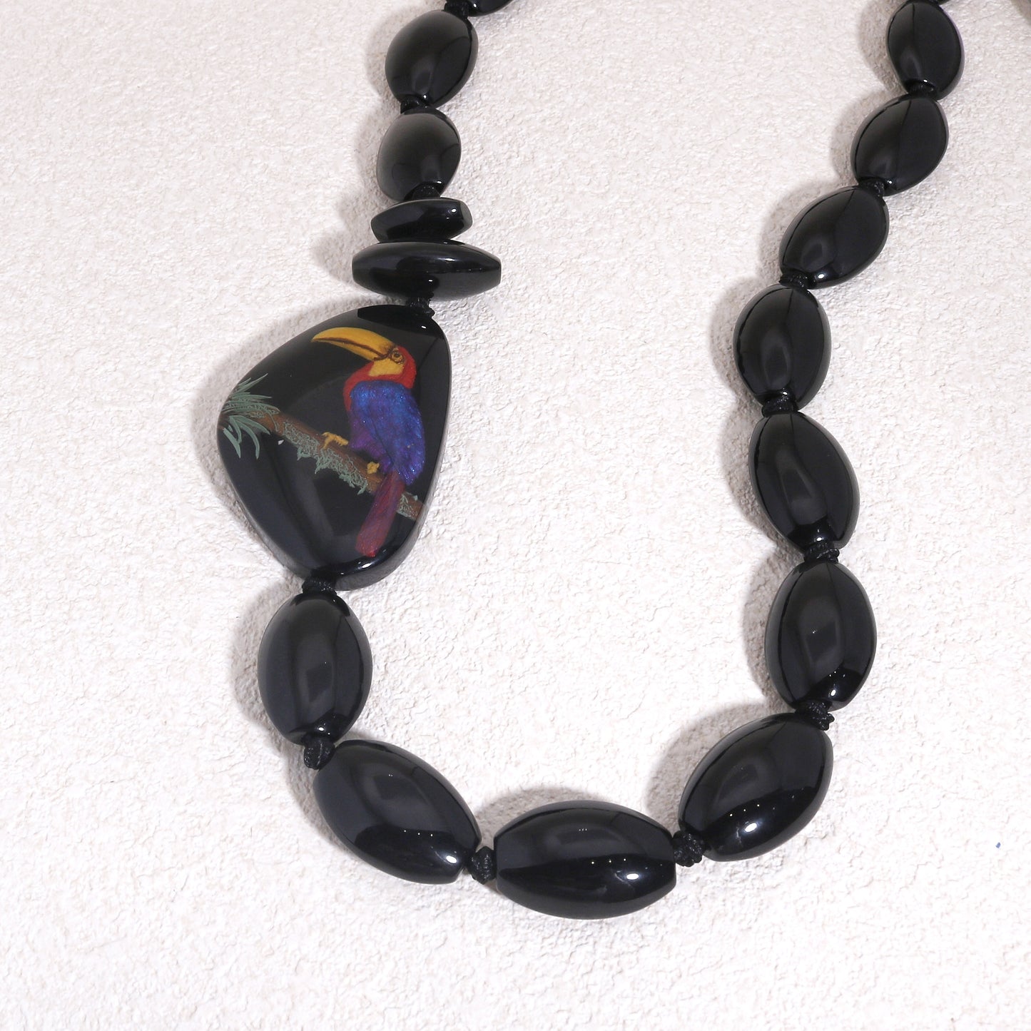 TOUCAN Black Necklace