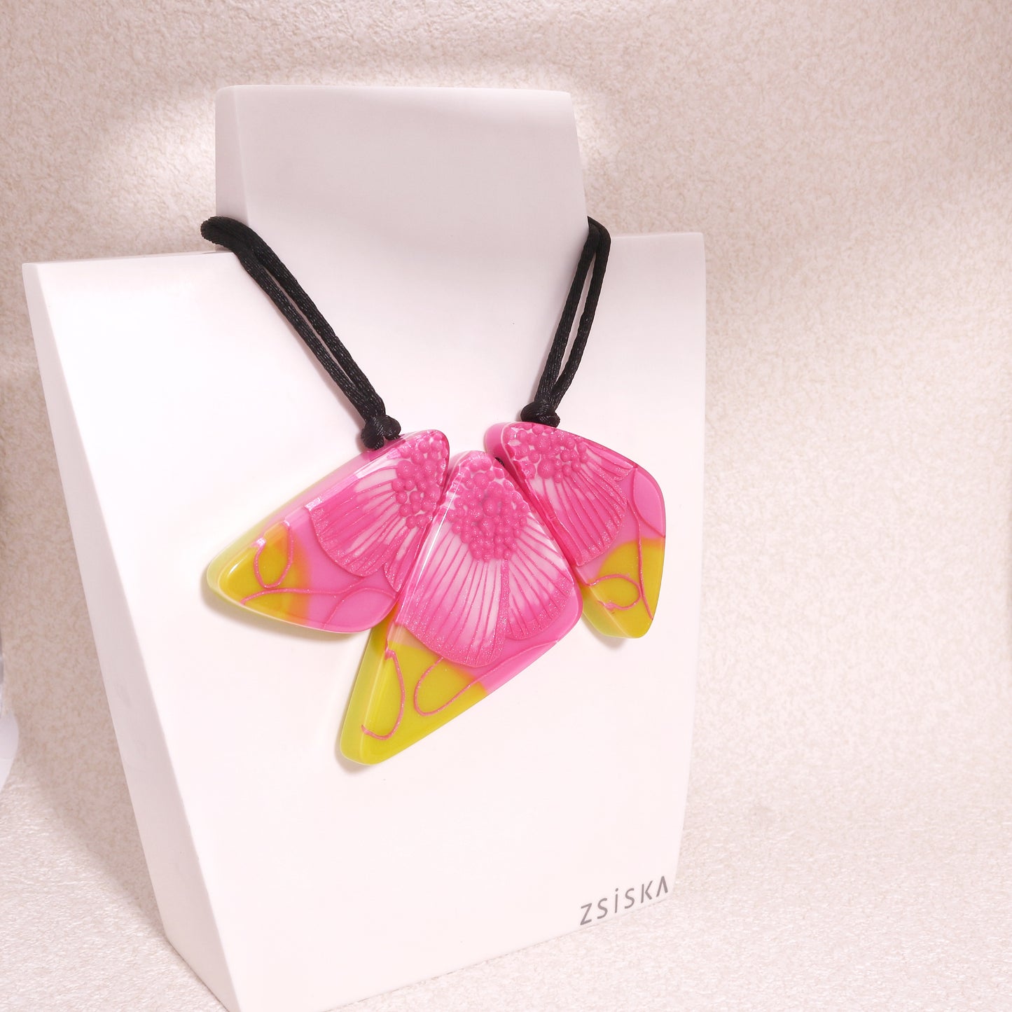 ZSISKA Pink Flora Necklace
