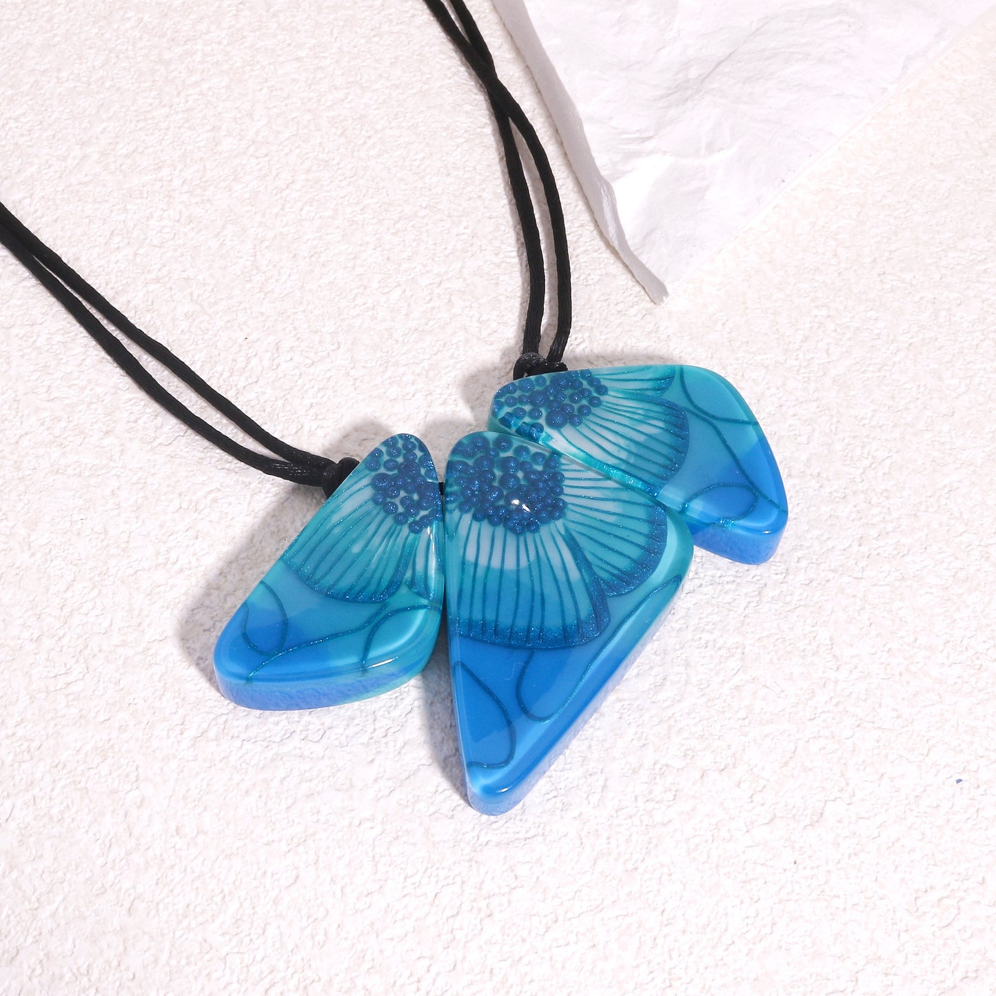 ZSISKA -P Flora -Blue Flora Necklace