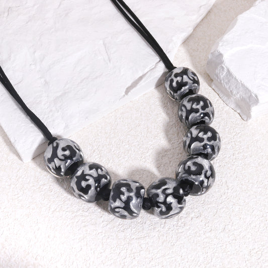 BAROQUE21 Silver Black Necklace