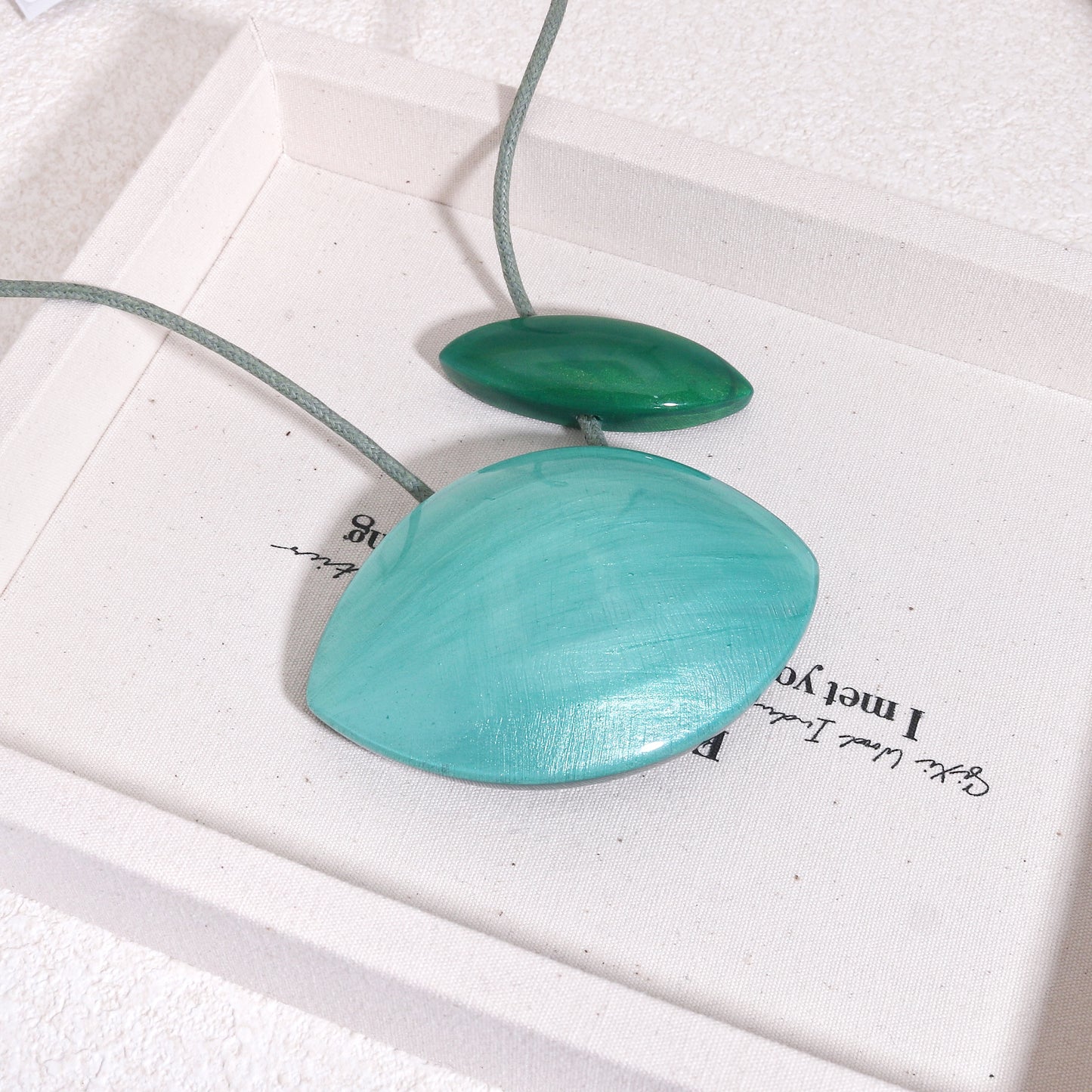 ZSISKA Stylish Mint Green Pendant Necklace