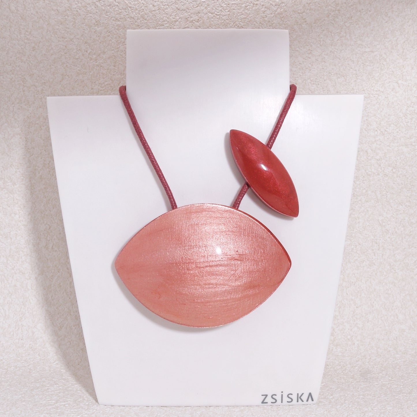 ZSISKA Satin Pink Pendant Necklace