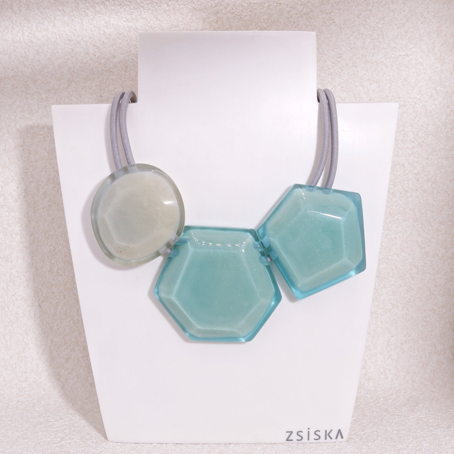 PLAYA Statement Short Necklace