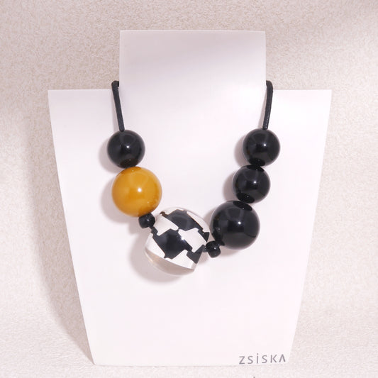 AUDREY Short Necklace Mustard Yellow
