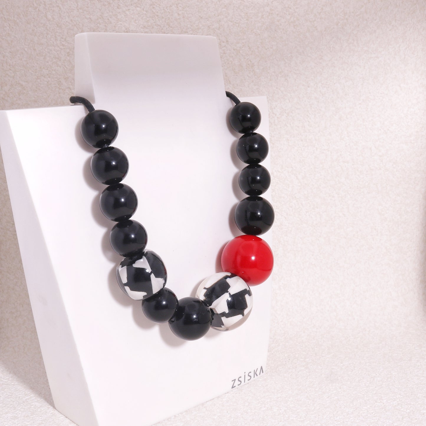 AUDREY Long Necklace Red
