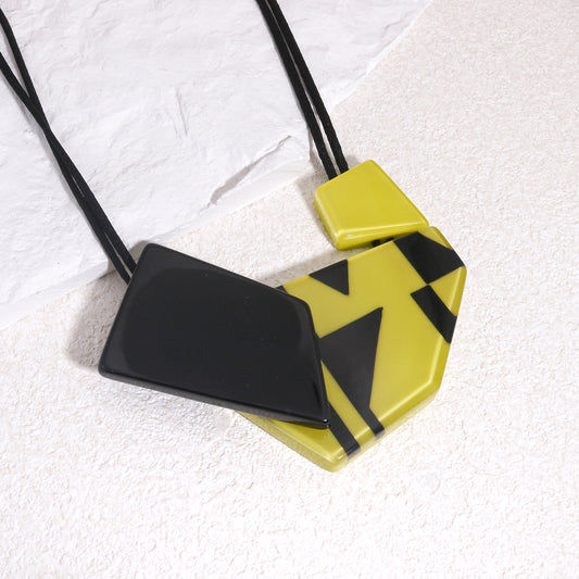 ZSISKA-Urbana Geometric Statement Necklace
