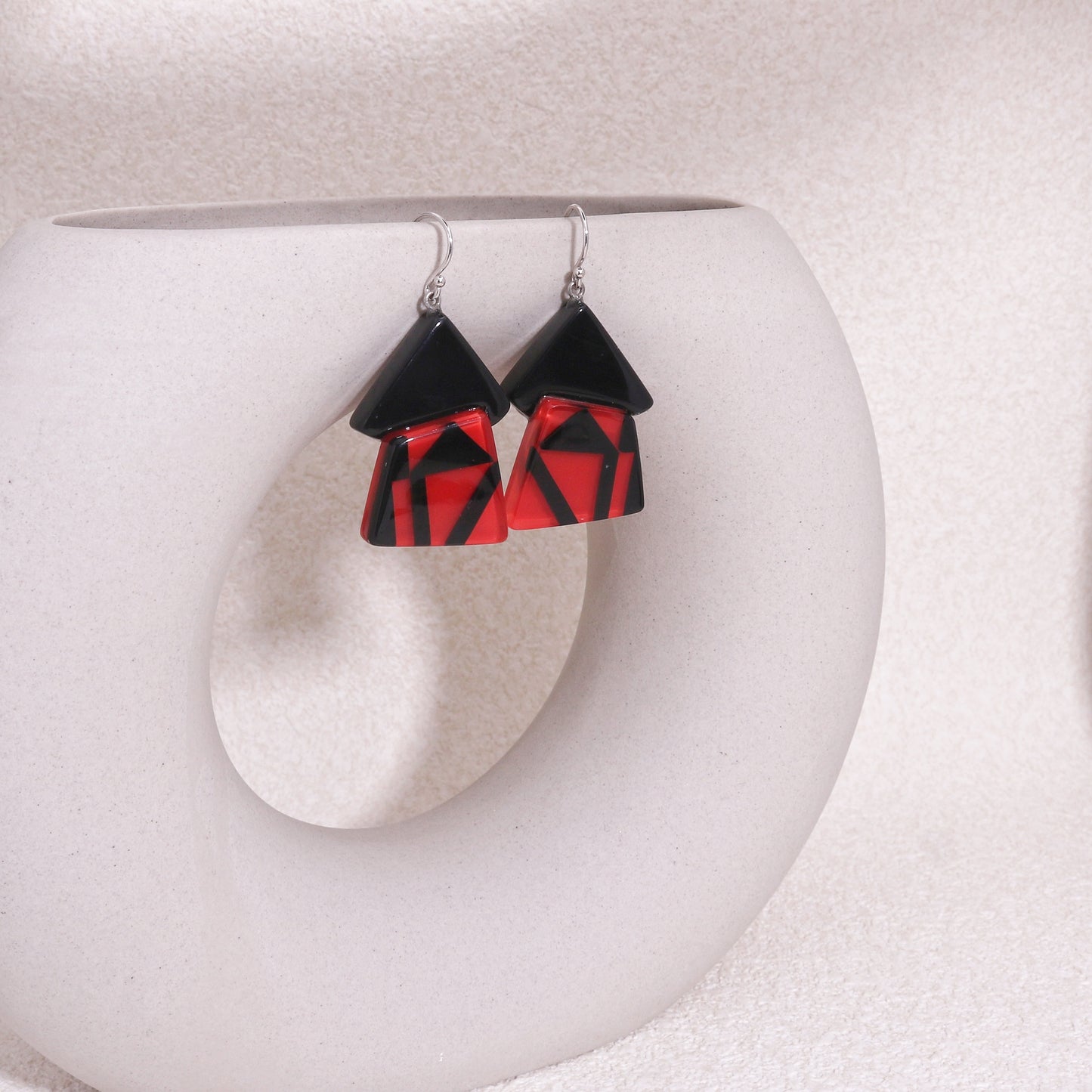 URBANA Short Dangle Earrings Red