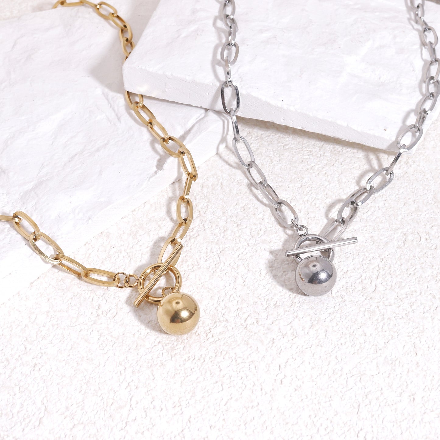 Thalia Steel Hardware Spherical Necklace