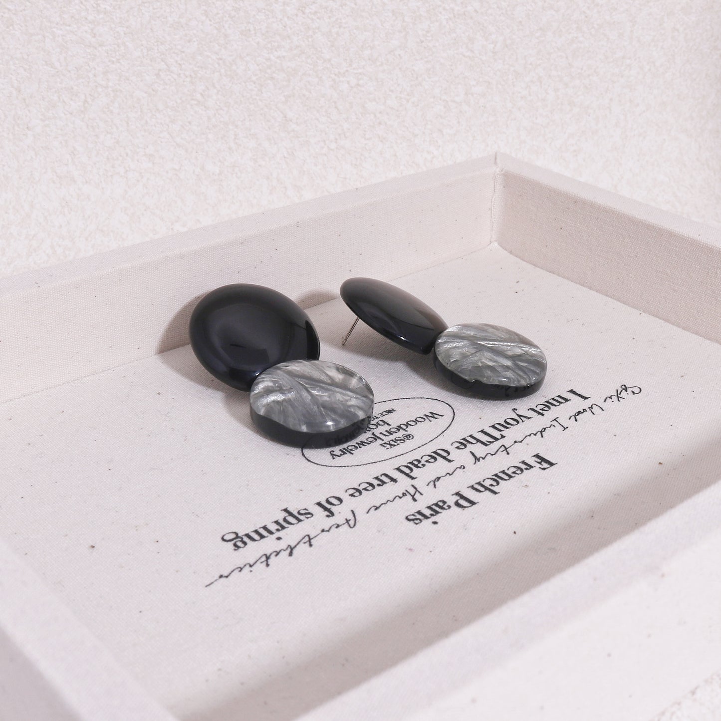 ZSISKA Elegant Orbit Black Evening Drop Earrings