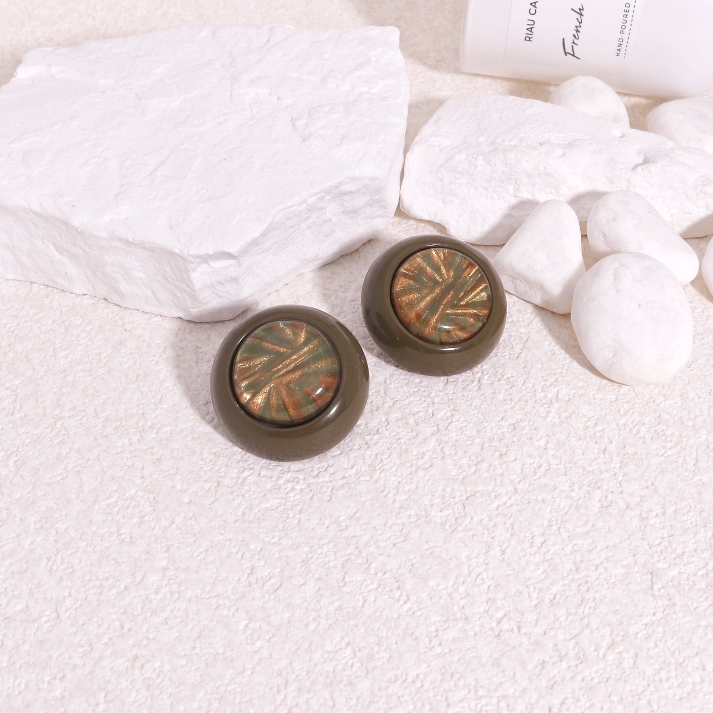 ZSISKA Elegant Green Vintage Stud Earrings