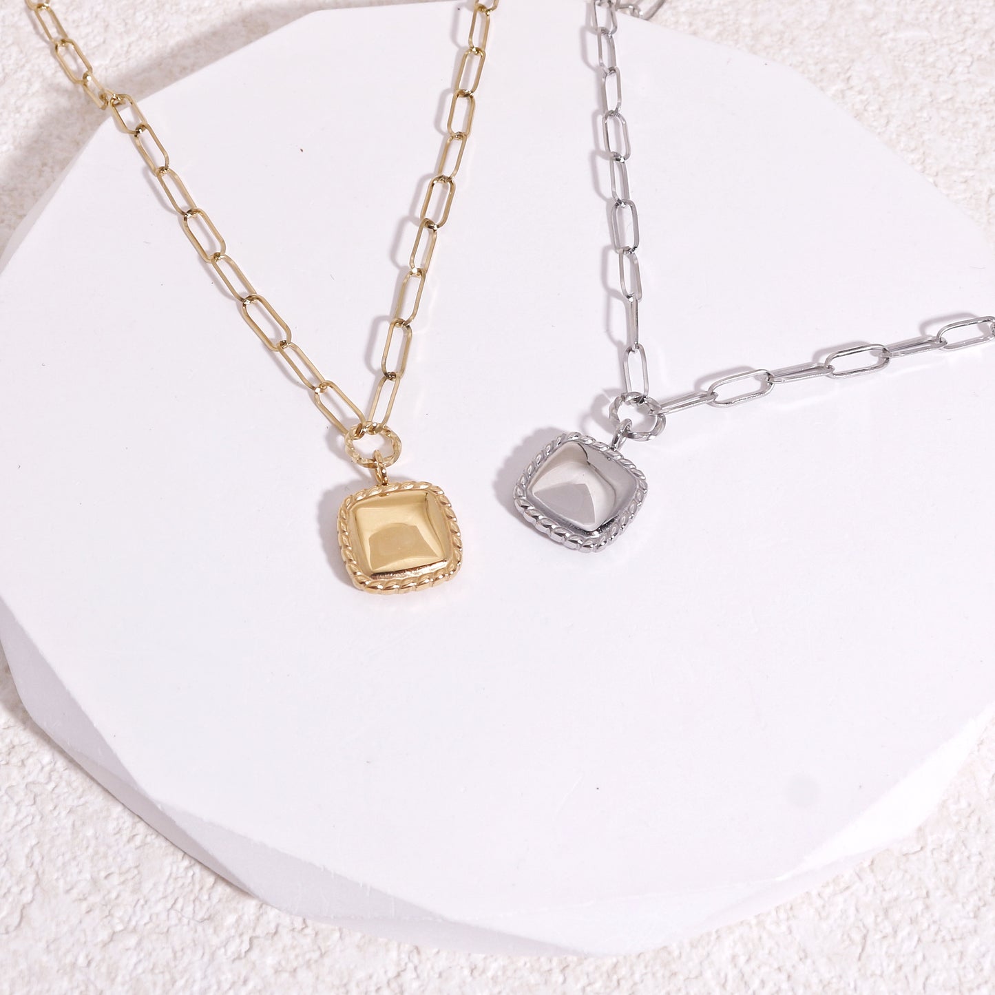 Quincy Minimalist Puffy Vintage Square Necklace